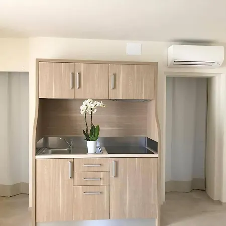 شقة Scalette Via Elia نومانا