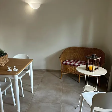 Scalette Via Elia נומאנה